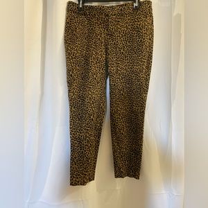 Old Navy Pixie mid-ride pant size 12